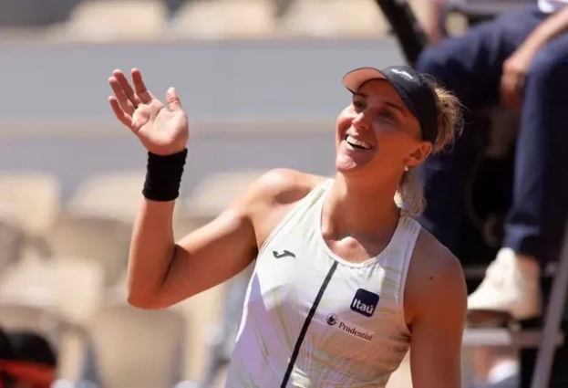 Bia Haddad entra no Top 10 mundial após Roland Garros
