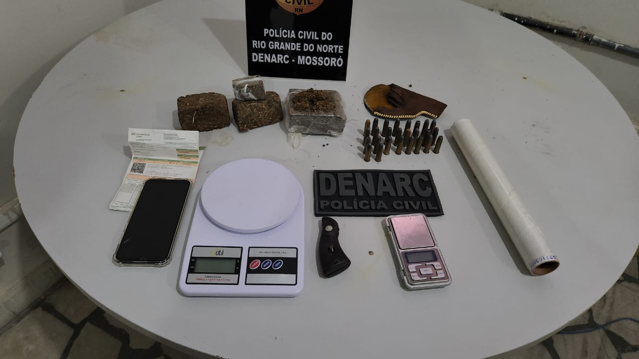 Homem é preso com 600 gramas de maconha e munições em Mossoró