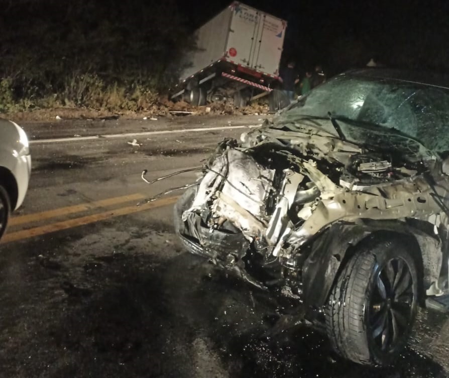 VÍDEO: Grave acidente deixa duas pessoas feridas na BR-226, no interior do RN