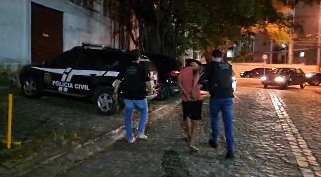 VÍDEO: Polícia Civil prende homem em flagrante por agredir e ameaçar mulher na Zona Oeste de Natal