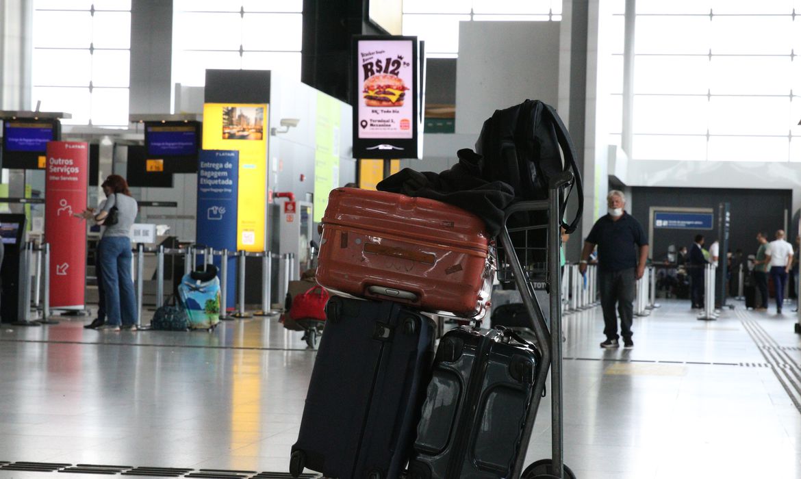Por mais segurança, bagagens de voos internacionais serão fotografadas