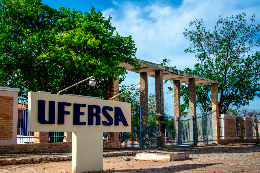 UFERSA divulga concurso público com remuneração total de mais de R$ 11 mil
