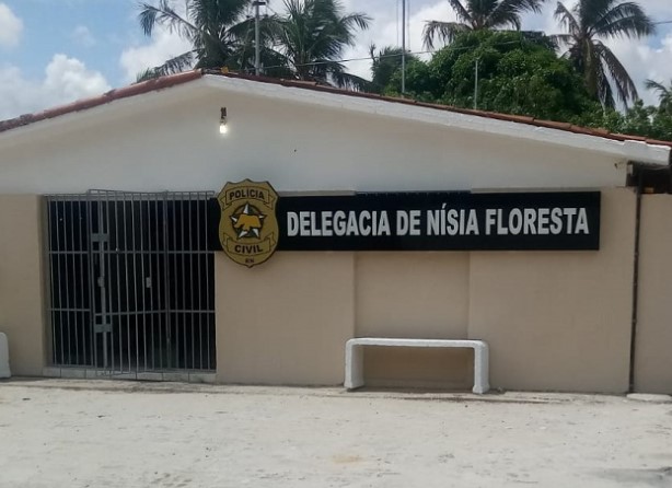 Mãe de ladrão obriga filho a se entregar à polícia na Grande Natal