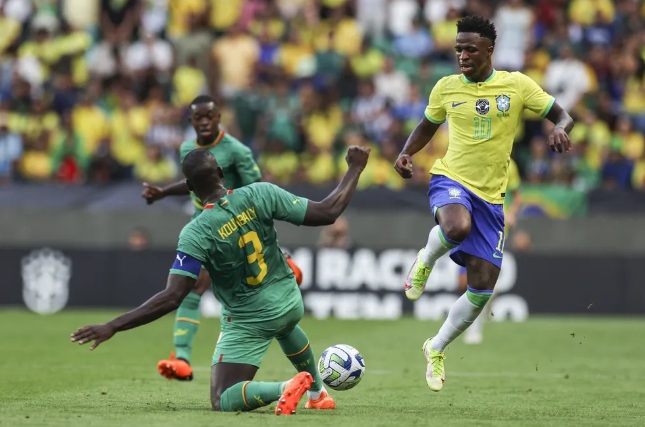 Brasil mantém posição no Ranking da Fifa, mas top 10 tem mudanças; confira lista