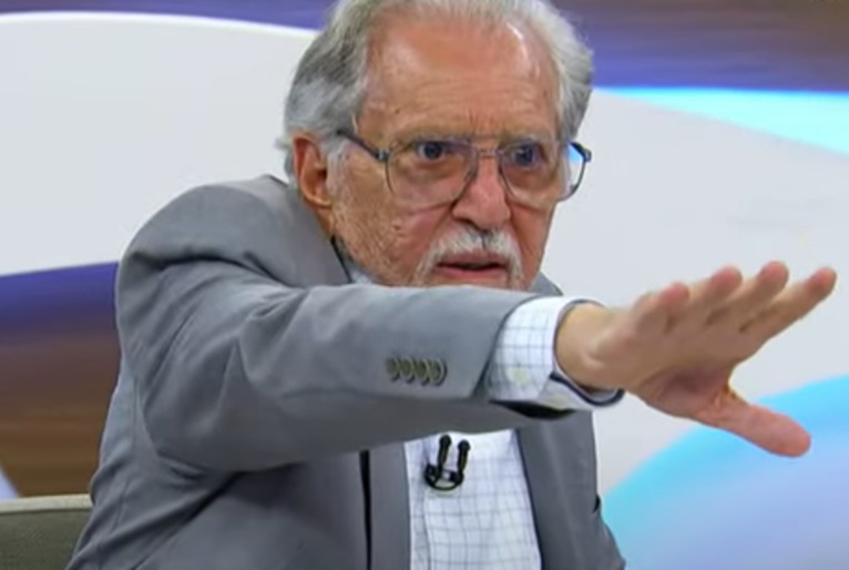 Carlos Alberto de Nóbrega critica o fato de Lula não ter diploma: "por isso que o país está desse jeito”