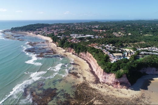 Tibau do Sul passa a cobrar taxa em passeios turísticos na Praia de Pipa