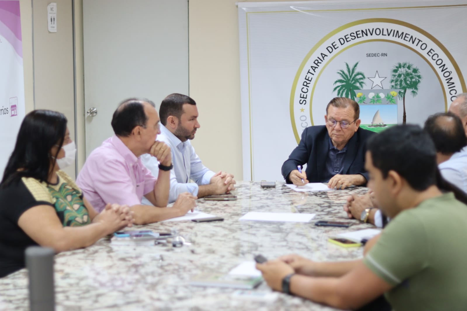 Prefeito Emídio Júnior tem reunião na Secretaria Estadual de Desenvolvimento Econômico sobre a instalação da Shein