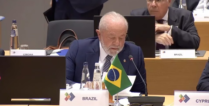 VÍDEO: Na Celac, Lula critica atuação de aplicativos de entrega