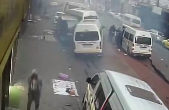VÍDEO: Explosão na África do Sul deixa um morto e dezenas de feridos; veja o momento