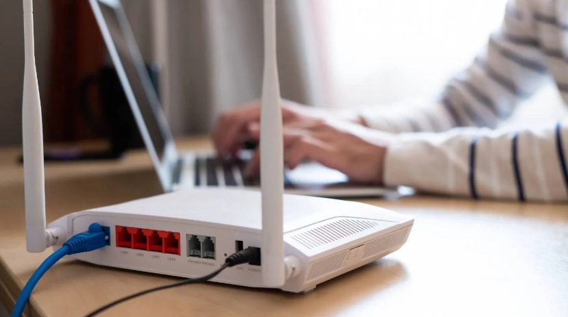 Adeus, internet fixa? Modem 5G gera conexão de fibra ótica, mas sem cabo