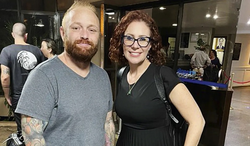 Polícia Federal adia depoimento de Carla Zambelli sobre ligação com hacker