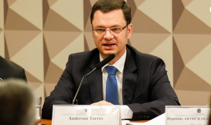 VÍDEO: Anderson Torres diz que PMDF falhou ao não cumprir protocolo em 8/1, mas não aponta culpados