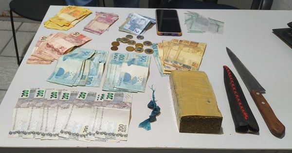 Idoso de 68 anos é preso com entorpecentes e mais de R$ 6 mil em Nísia Floresta