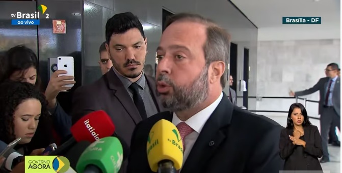 Um dia depois, ainda não se sabe o que provocou apagão