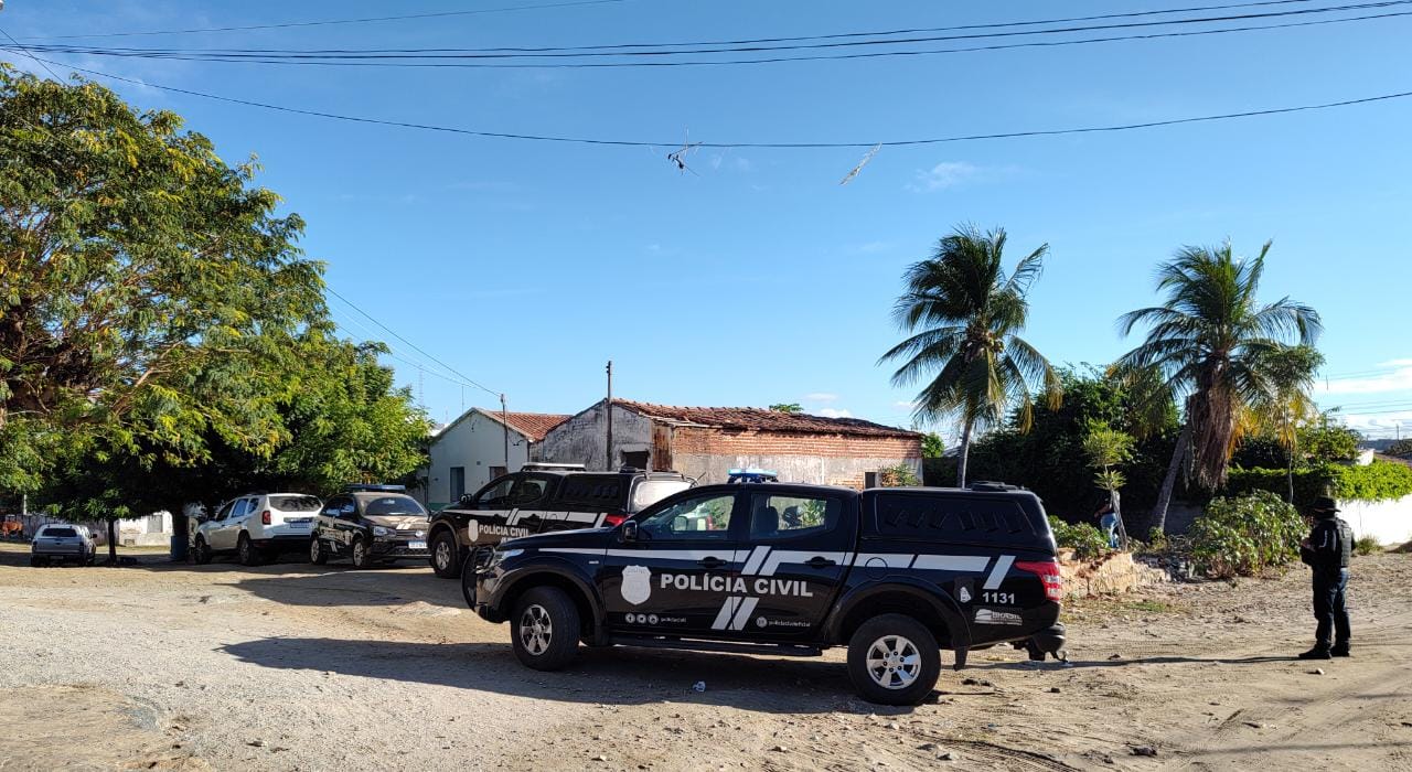 Polícia Civil prende suspeitos de comandar 'tribunal do crime' em Caicó; cinco pessoas foram presas