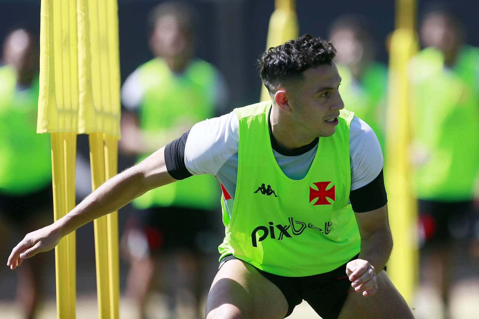 Vasco x Atlético-MG, Flamengo e Grêmio em campo; veja os jogos de hoje e onde assistir