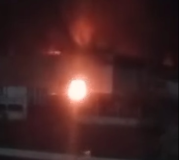 VÍDEO: Galpão de empresa de sabão é atingido por incêndio em Mossoró