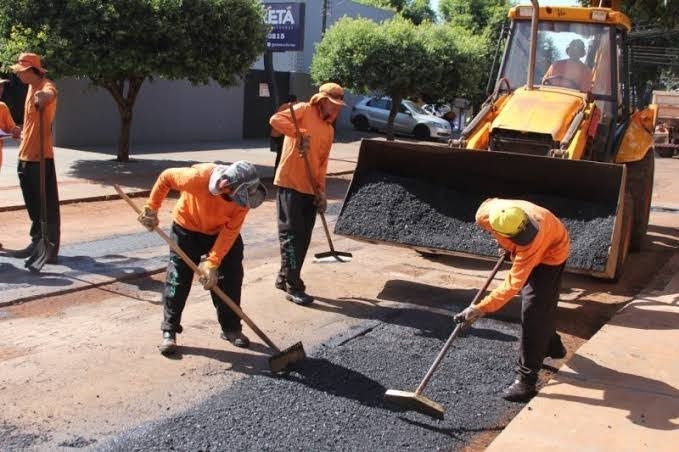 Cidade Satélite e Nossa Senhora da Apresentação recebem serviços da operação tapa buracos