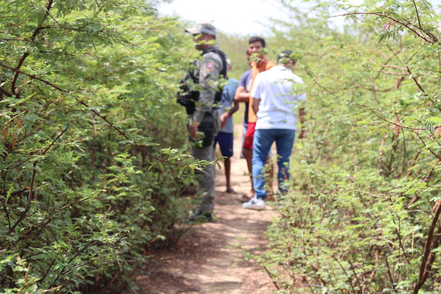 Jovem é assassinado a tiros e encontrado pela população na Zona Rural de Caraúbas