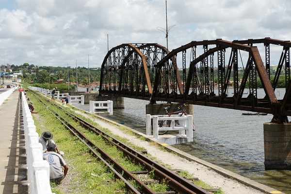 Igapó: Justiça determina viabilização de projeto para revitalização da ponte de ferro