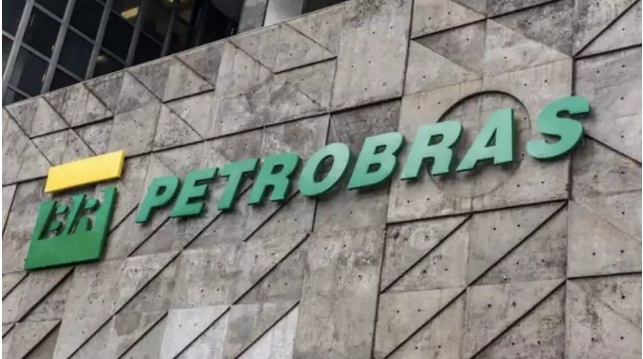 Dividendos da Petrobras têm maior queda do mundo: 64,9%