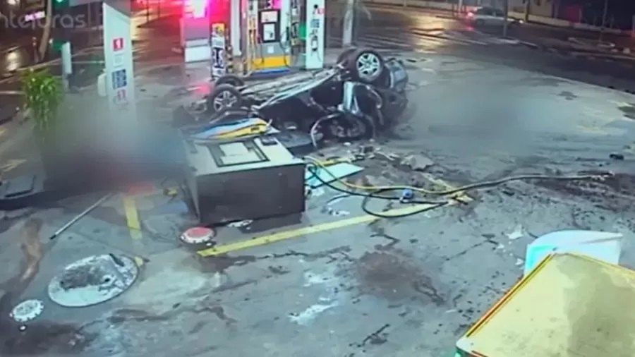 Motorista que atingiu bomba em posto estava embriagado; três morreram