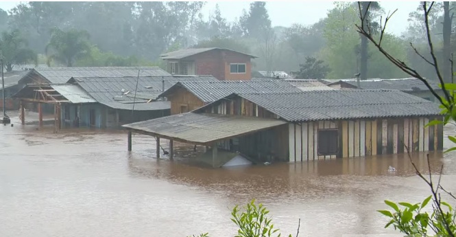 21 pessoas morrem no Rio Grande do Sul por chuvas de ciclone