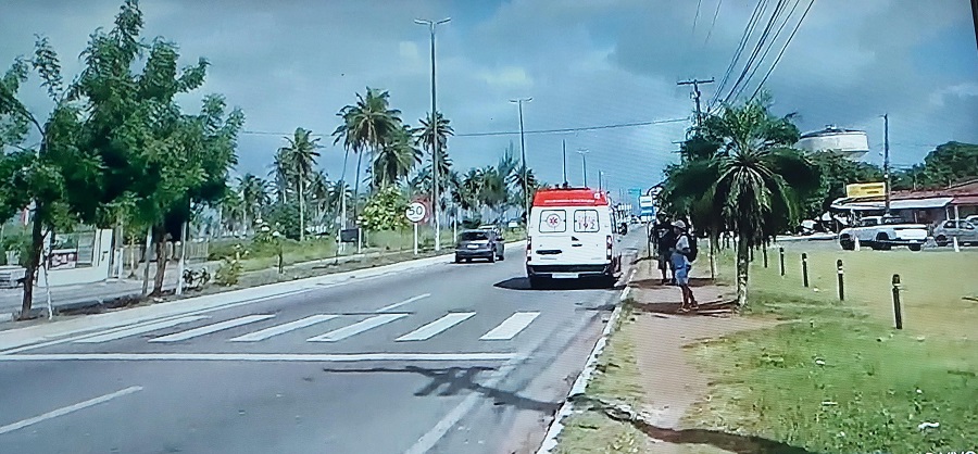 Motociclista é gravemente ferido após colisão com veículo em Natal