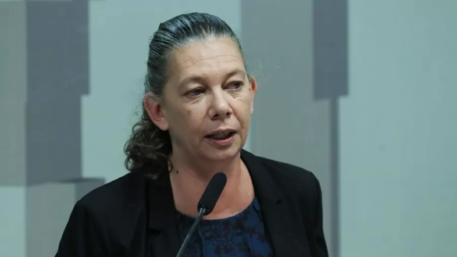 Ana Moser: saída de ministério foi decisão política e é 'abandono do esporte'