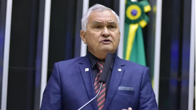 General Girão defende PL que obriga presidente a se hospedar em embaixadas durante viagens internacionais