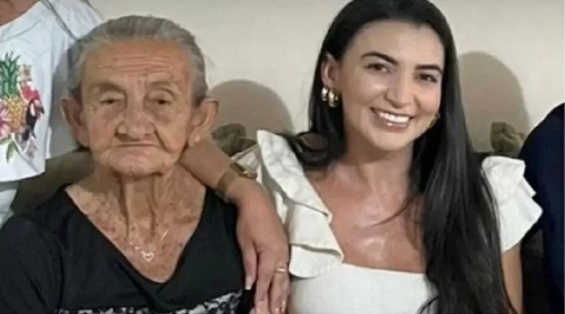 Avó morre de infarto durante velório da neta vítima de feminicídio