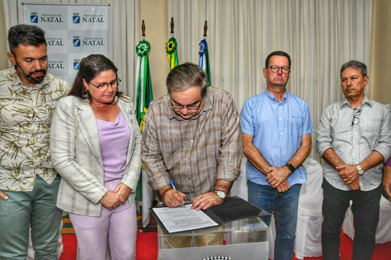 Prefeitura de Natal autoriza obras do programa Asfalto Novo