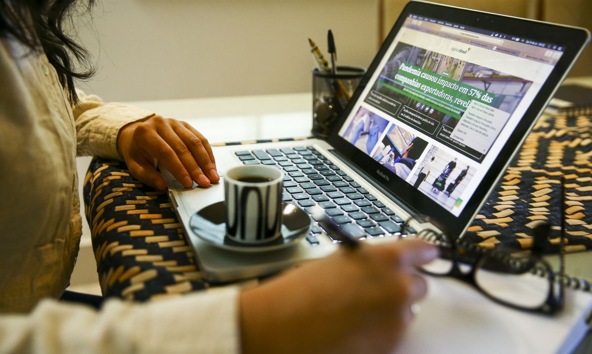 As razões pelas quais empresas têm forçado retorno ao trabalho presencial