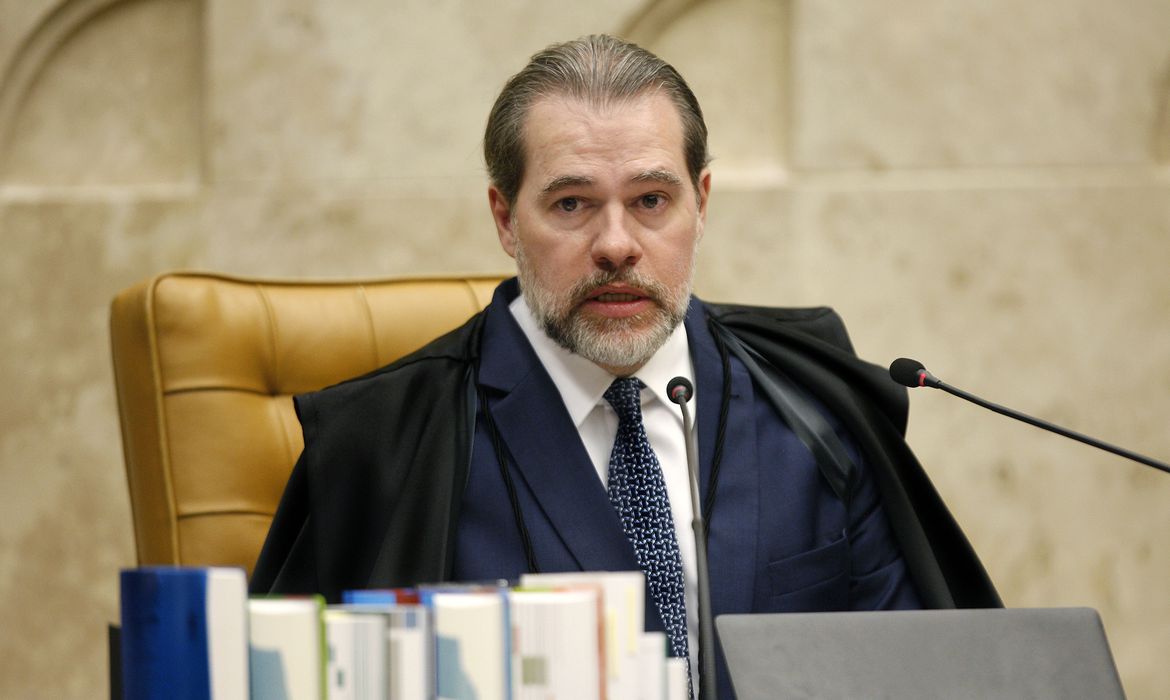 Toffoli se baseou em perícia da defesa de Lula para anular provas