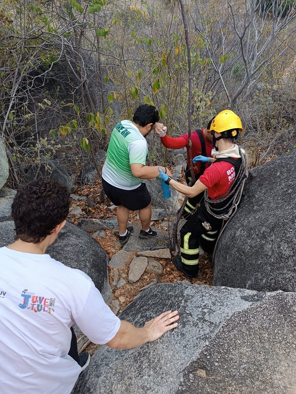 Homem convulsiona em trilha e Bombeiros são acionados em Currais Novos