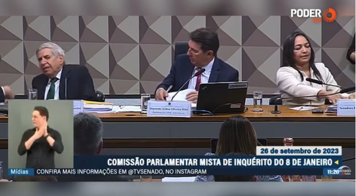 VÍDEO: “É para ficar puto”, diz General Heleno ao se irritar com Eliziane na CPI