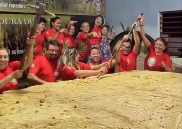 Rapadura de 10 toneladas conquista título de maior do mundo