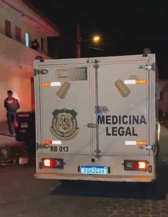 Dois homens são mortos a tiros em Felipe Camarão