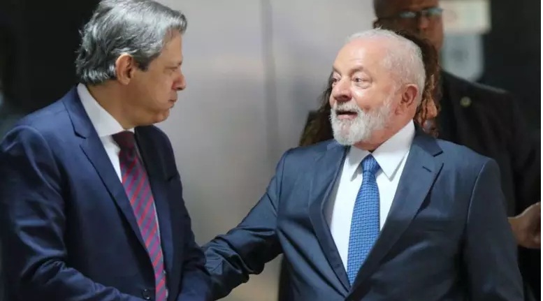 Contas de Lula têm pior resultado para 1º ano de mandato
