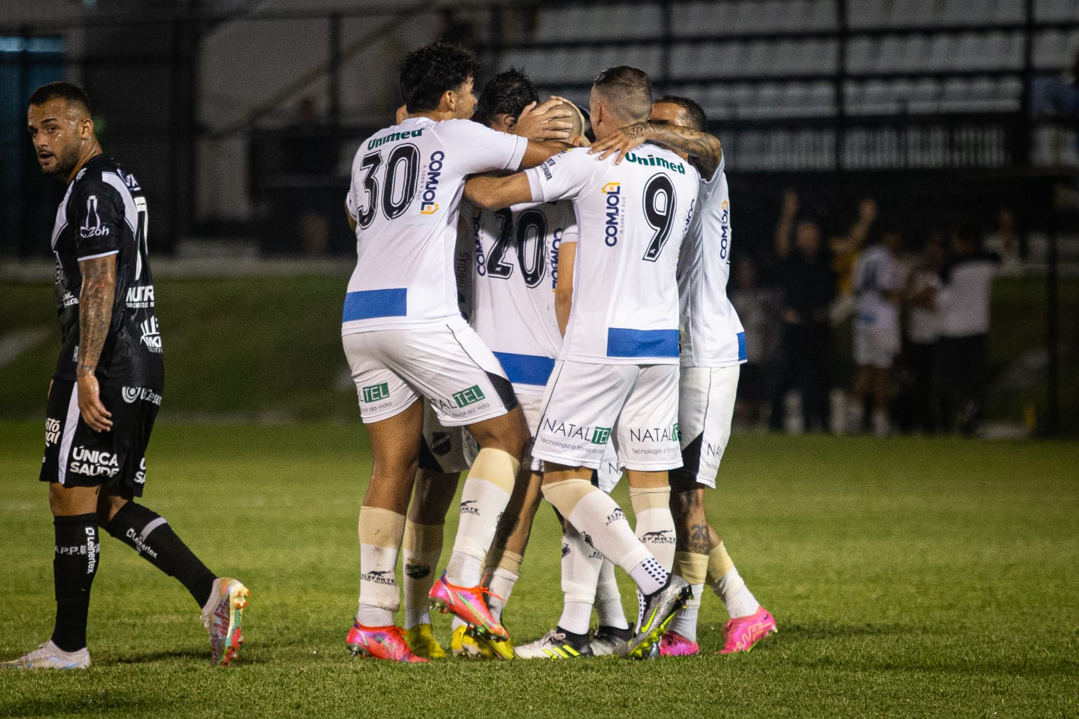 VÍDEO: ABC derrota Ponte Preta e volta a vencer na Série B após 14 jogos; veja os gols