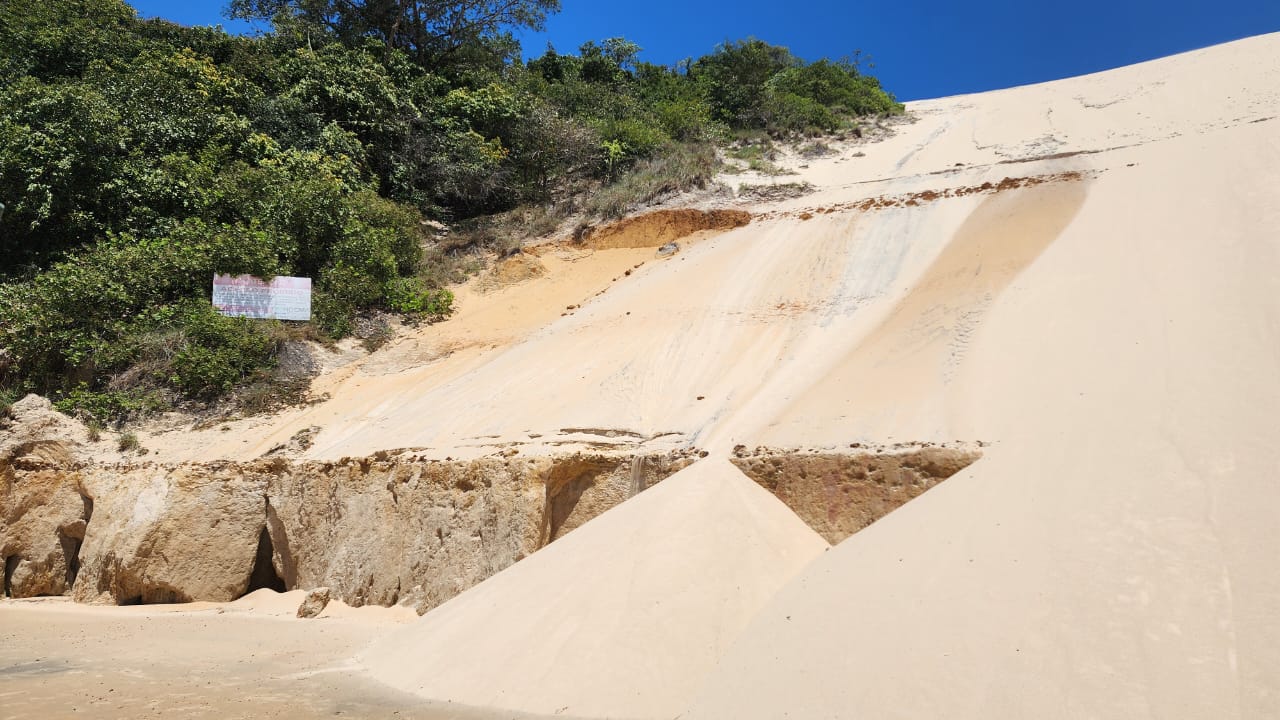 Erosão costeira faz Morro do Careca perder 2,3 m de altura em 17 anos