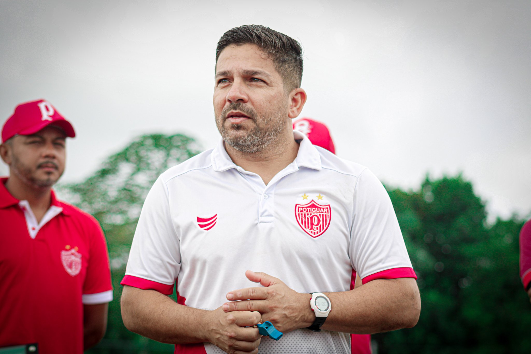 Potiguar de Mossoró anuncia retorno do técnico Robson Melo