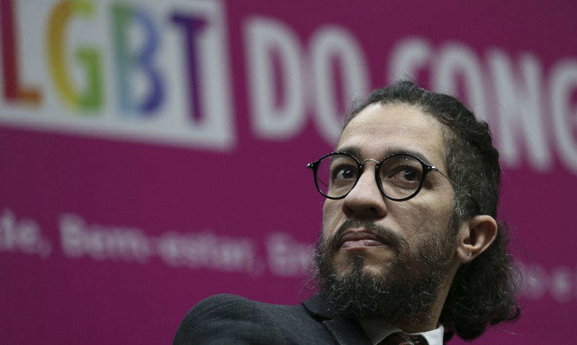 Jean Wyllys expõe richa com ministro de Lula: ‘não sou o tipo que se vende’