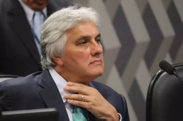 TJ-SP condena Delcídio a indenizar Lula por danos morais