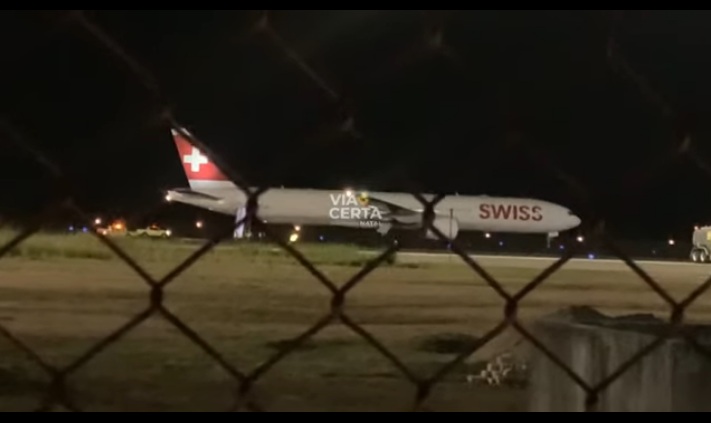 VÍDEO: Boeing 777 da Suíça faz pouso de emergência no aeroporto de Natal após passageiro passar mal