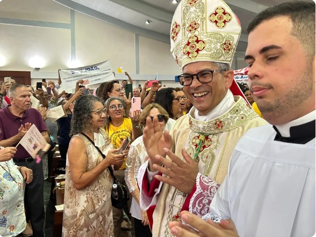 Dom João Santos Cardoso toma posse como novo arcebispo de Natal