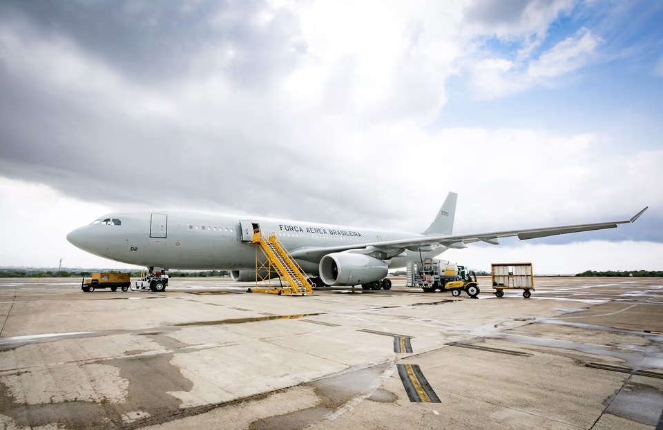 Decola nesta quarta-feira (11) o terceiro avião para repatriar brasileiros em Israel