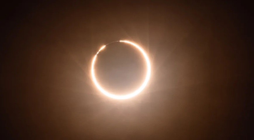 Grande Eclipse das Américas acontece hoje (14); saiba onde e como assistir