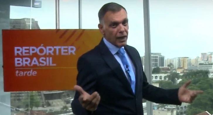 Apresentador é demitido da TV Brasil após elogiar Jair Bolsonaro