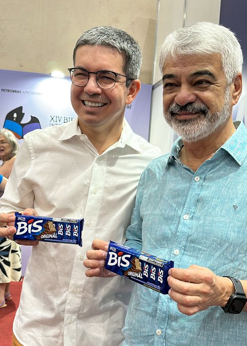 VÍDEO: Senadores Randolfe e Humberto saem em defesa de Felipe Neto e falam em "bolsa Bis"